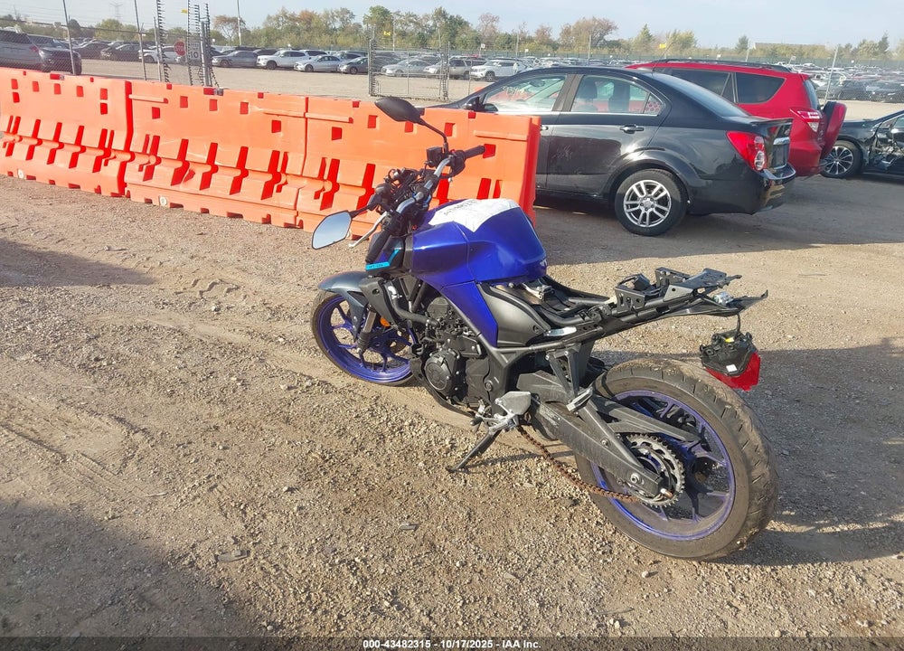 2023 YAMAHA MT-03 VIN: MH3RH20Y0PK011971