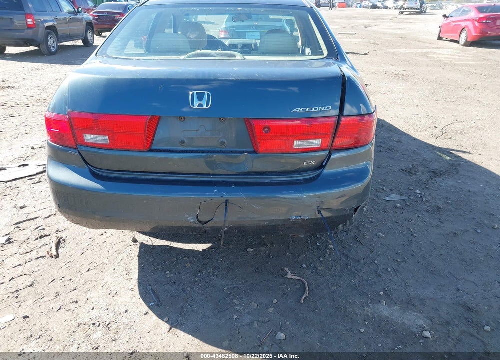 2005 HONDA ACCORD 2.4 EX VIN: 1HGCM56725A107685