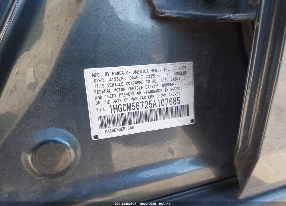 2005 HONDA ACCORD 2.4 EX VIN: 1HGCM56725A107685
