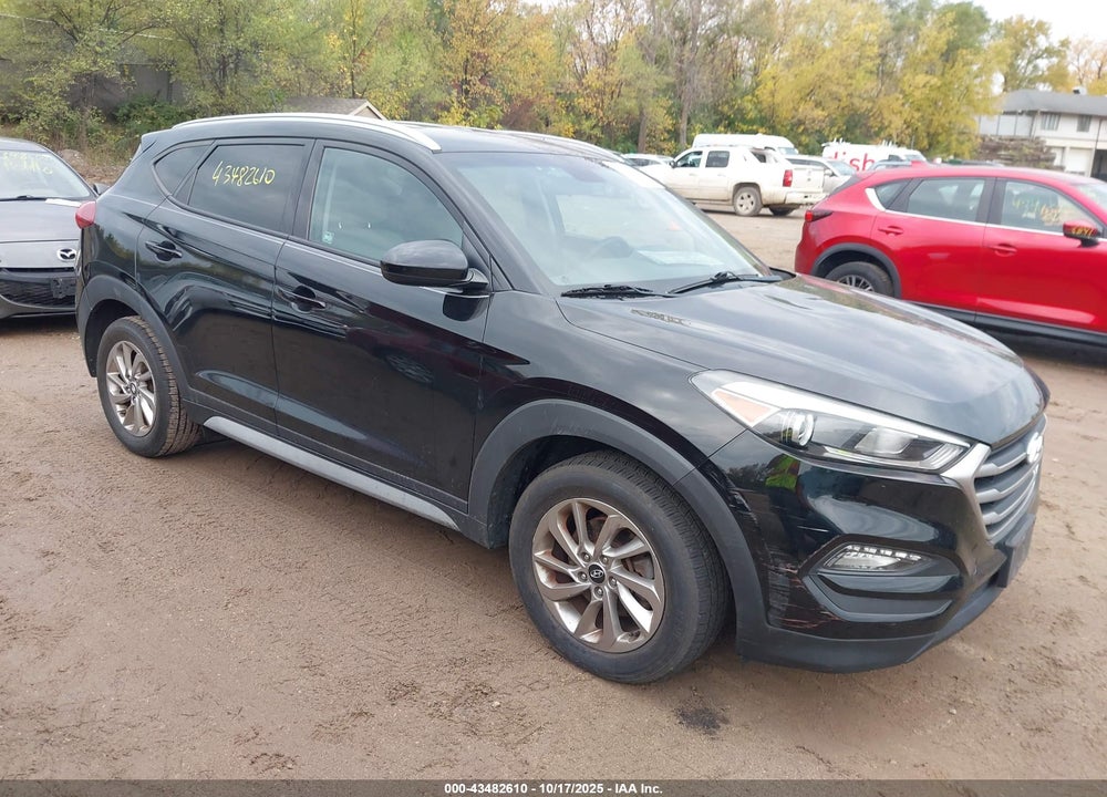 2017 HYUNDAI TUCSON SE VIN: KM8J3CA47HU431014