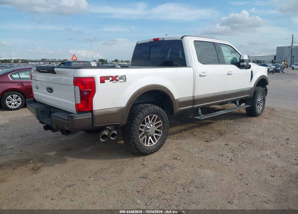 2017 FORD F-250 KING RANCH VIN: 1FT7W2BT5HEE62715