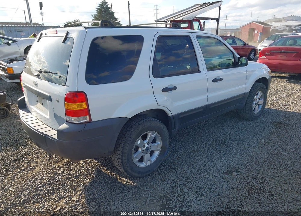 2006 FORD ESCAPE VIN: 1FMYU93196KC49308