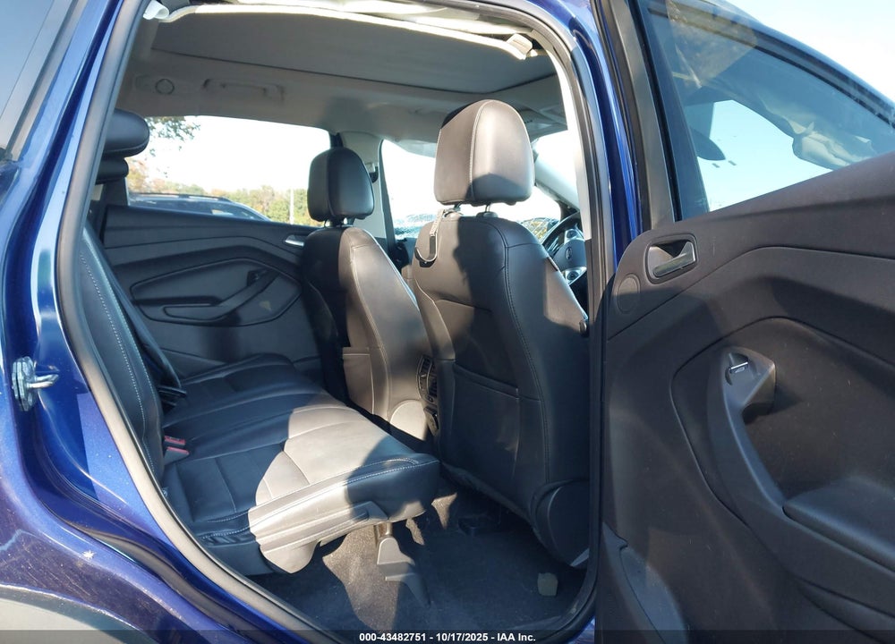 2016 FORD ESCAPE VIN: 1FMCU9J96GUB28552