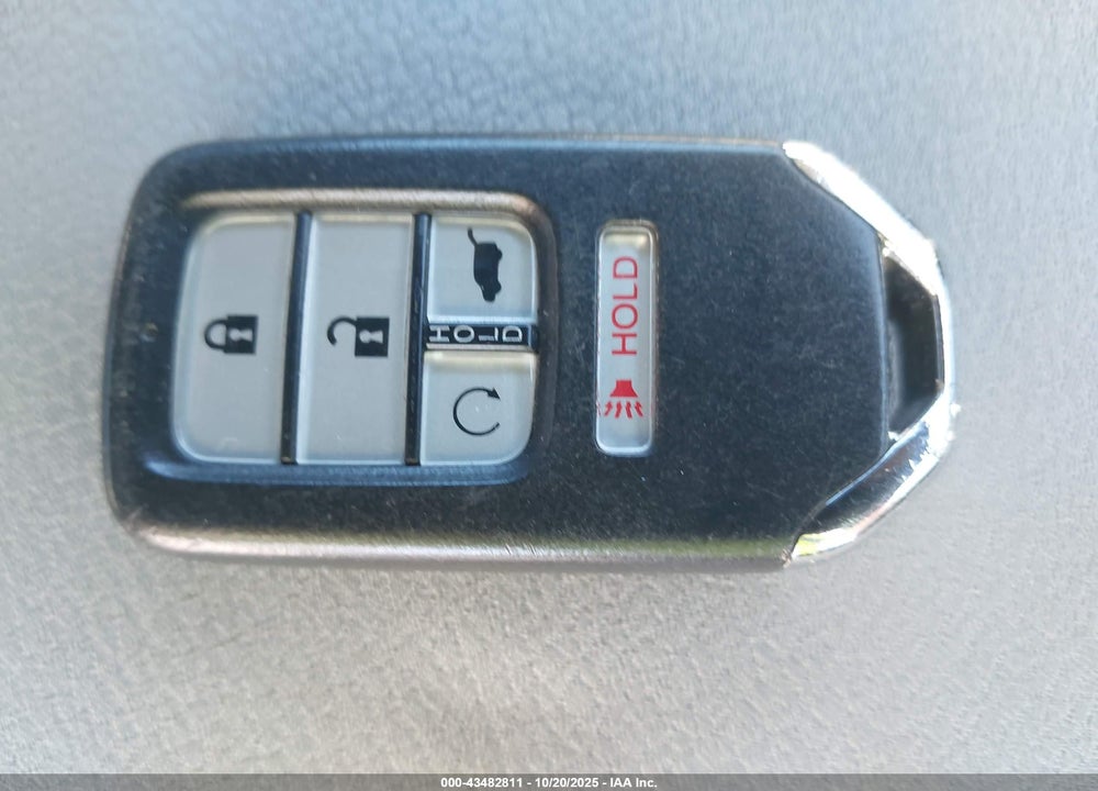 2017 HONDA CR-V EX VIN: 2HKRW2H59HH681033