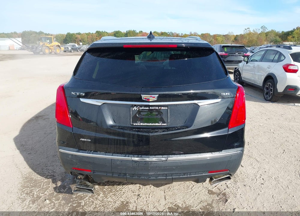 2017 CADILLAC XT5 VIN: 1GYKNDRS1HZ311315