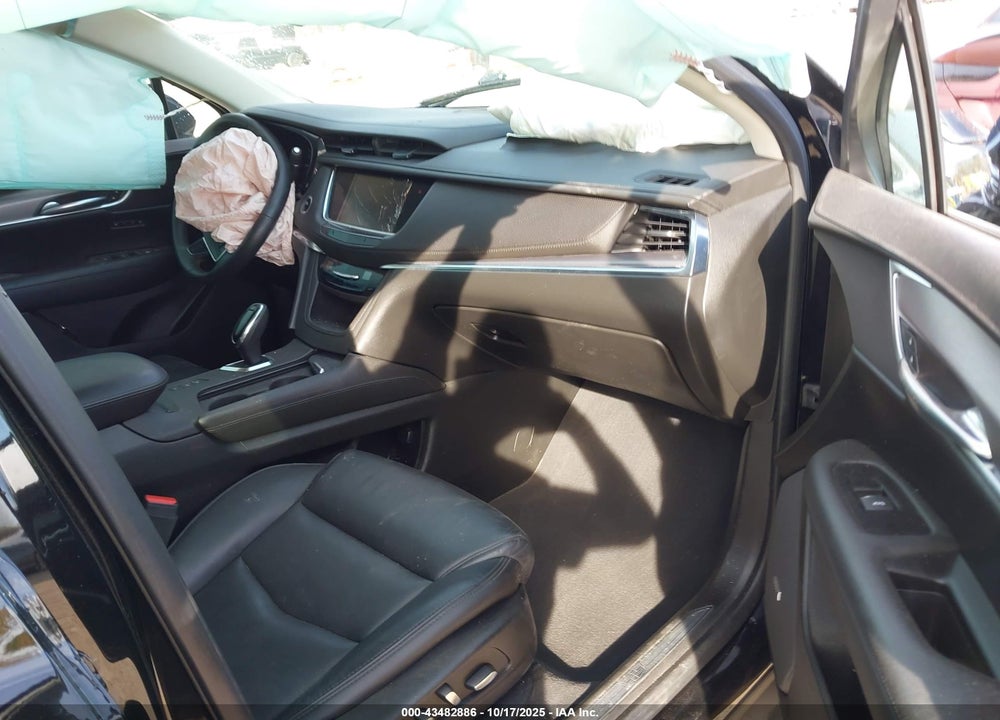 2017 CADILLAC XT5 VIN: 1GYKNDRS1HZ311315