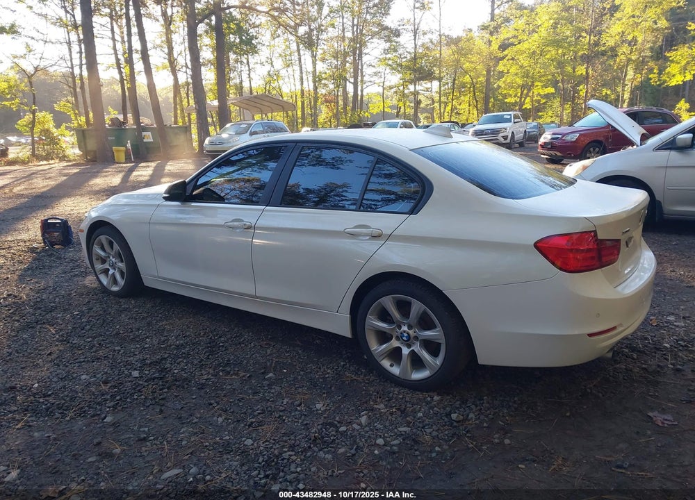 2014 BMW 3 SERIES VIN: WBA3C3C52EP662204