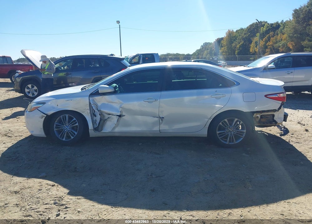2016 TOYOTA CAMRY SE VIN: 4T1BF1FK7GU264689