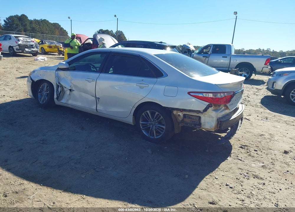 2016 TOYOTA CAMRY SE VIN: 4T1BF1FK7GU264689