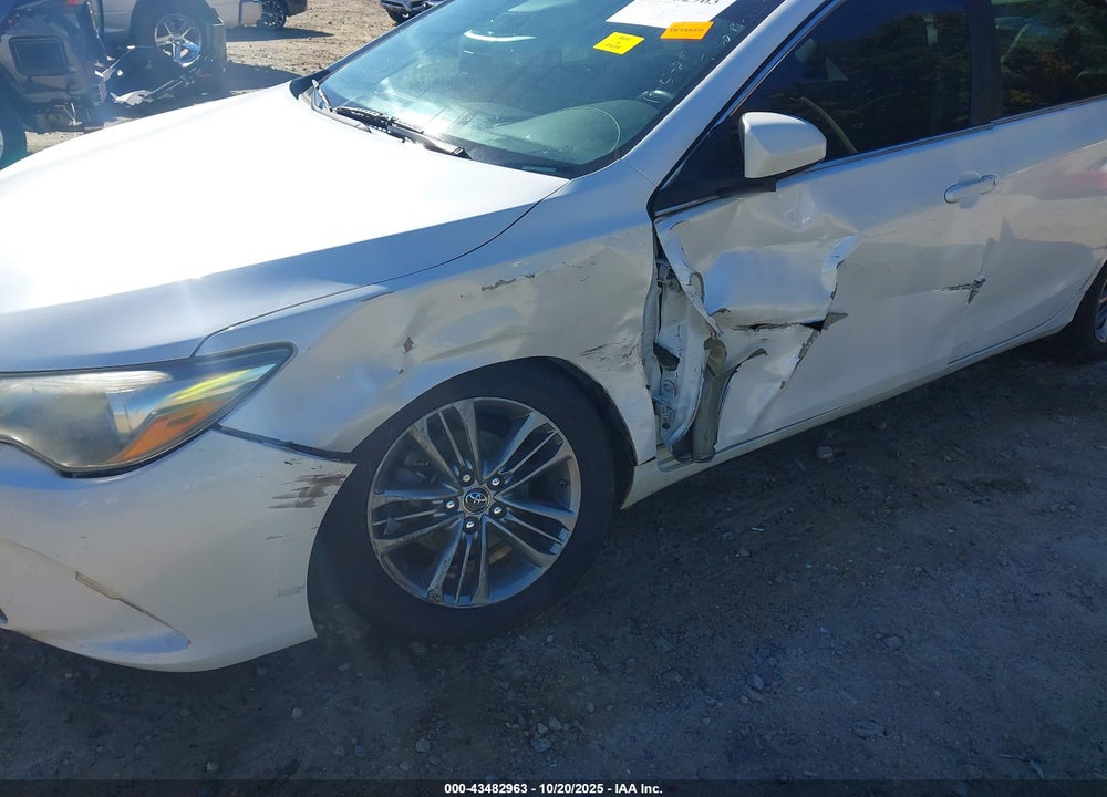 2016 TOYOTA CAMRY SE VIN: 4T1BF1FK7GU264689