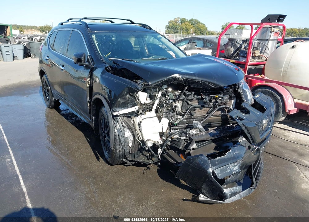 2018 NISSAN ROGUE SV VIN: 5N1AT2MVXJC721211