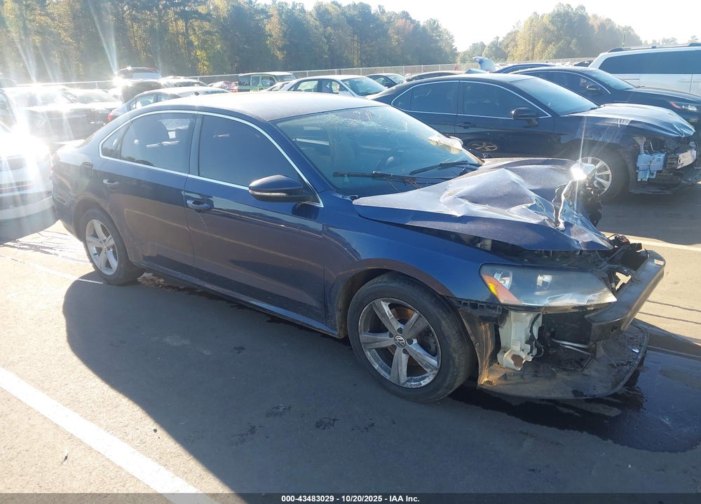 2012 VOLKSWAGEN PASSAT 2.5L SE VIN: 1VWBH7A37CC069741