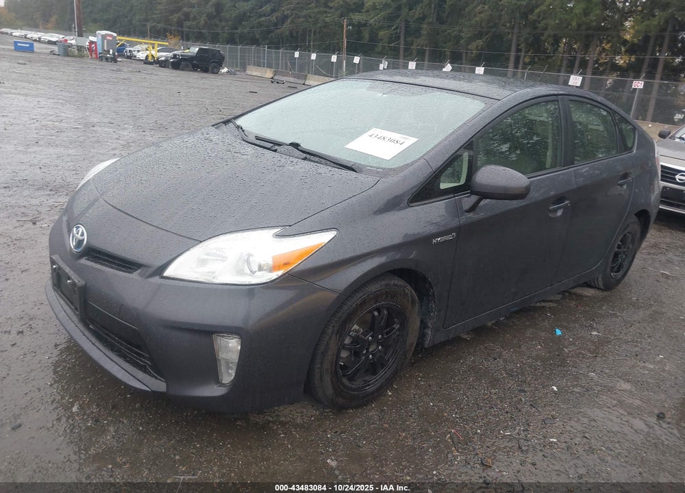 2013 TOYOTA PRIUS FOUR VIN: JTDKN3DU7D5597682