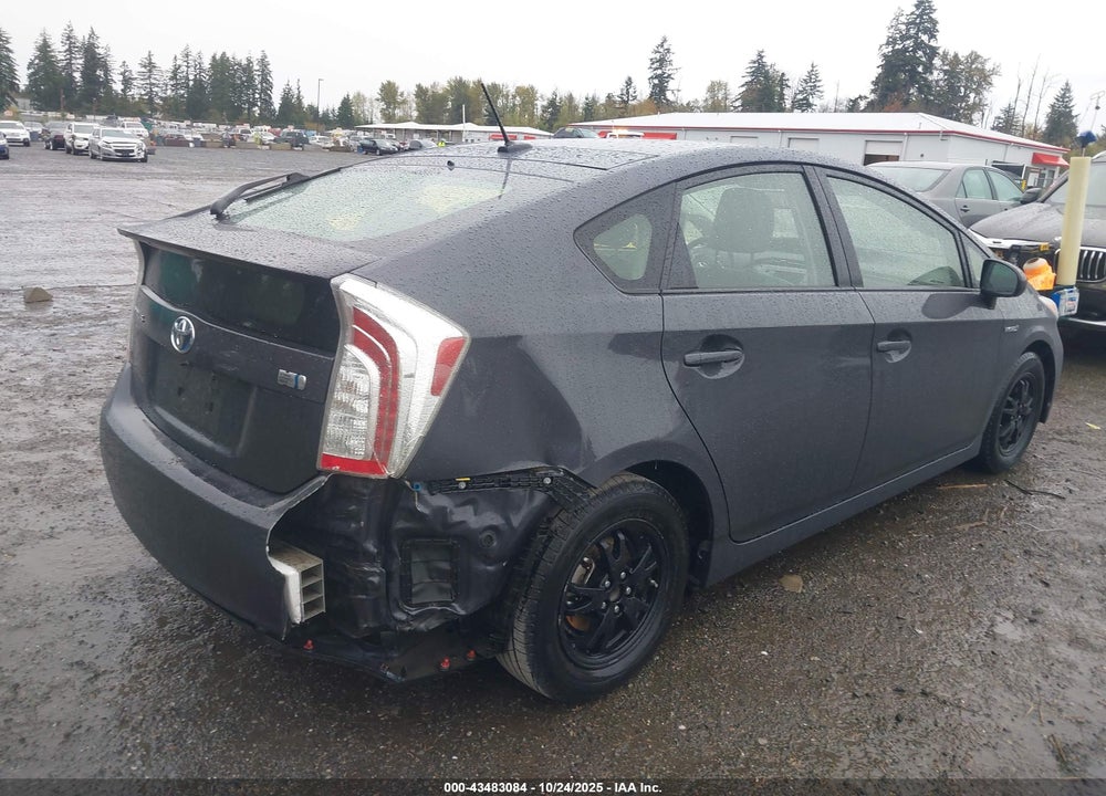 2013 TOYOTA PRIUS FOUR VIN: JTDKN3DU7D5597682