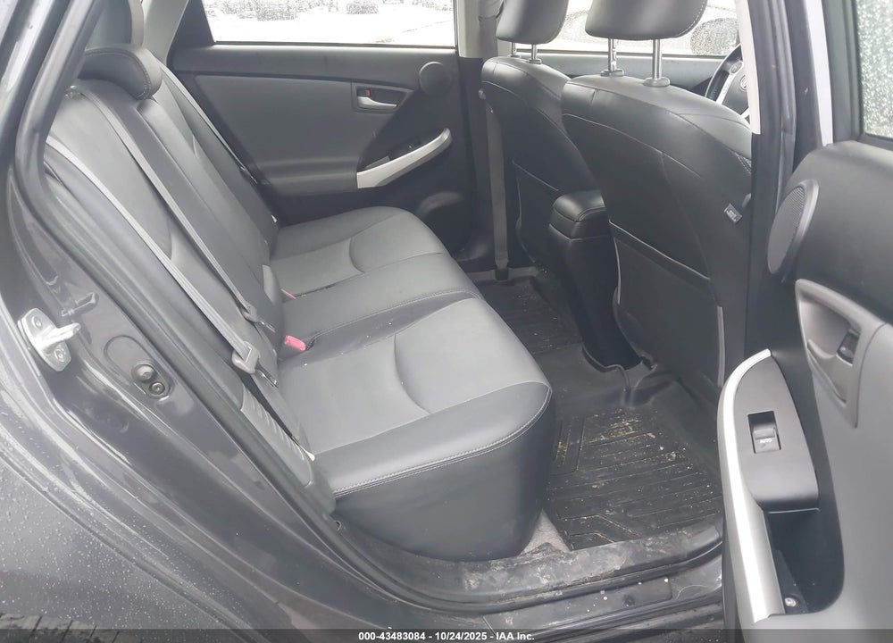 2013 TOYOTA PRIUS FOUR VIN: JTDKN3DU7D5597682