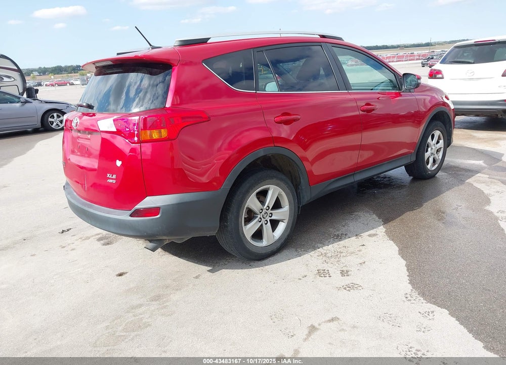 2015 TOYOTA RAV4 VIN: 2T3RFREV0FW379424