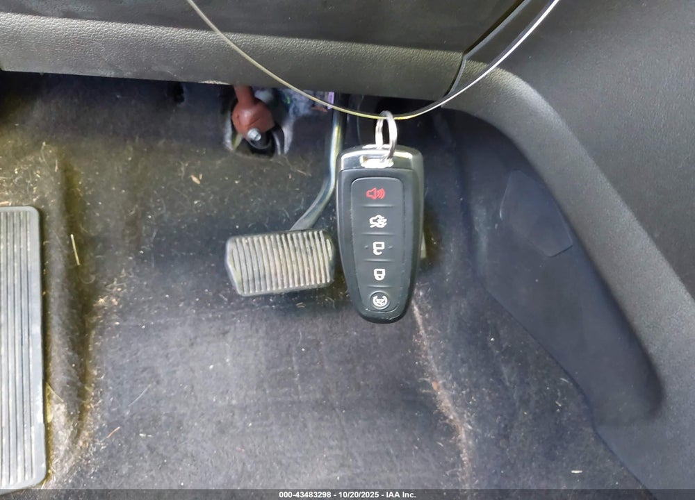 2017 FORD ESCAPE VIN: 1FMCU0JD9HUA11548
