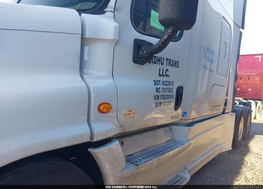 2015 FREIGHTLINER CASCADIA 125 VIN: 3AKJGLD55FSGD5046