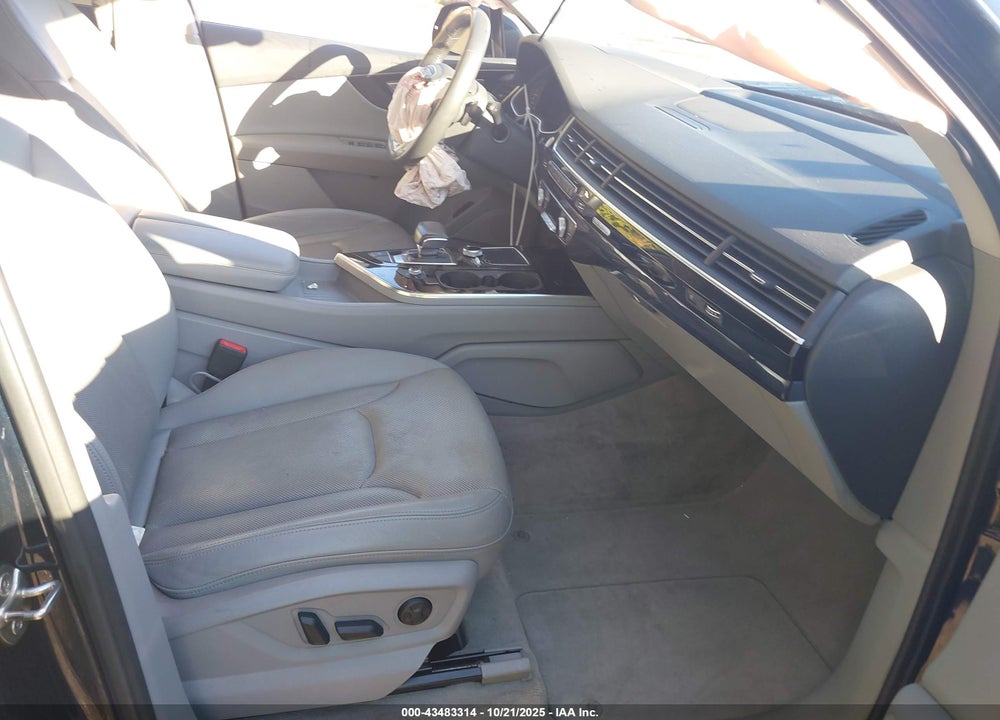 2017 AUDI Q7 3.0T PREMIUM VIN: WA1VAAF7XHD052859