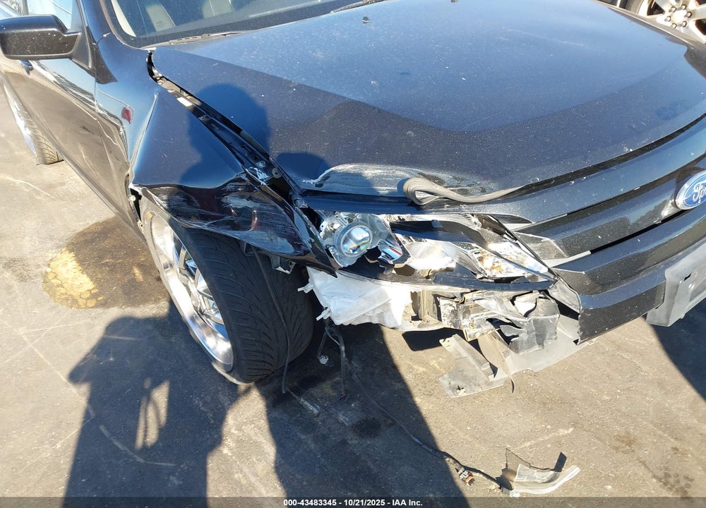 2011 FORD FUSION VIN: 3FAHP0HA3BR199789