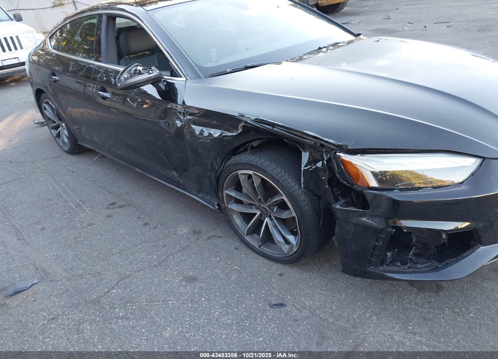 2023 AUDI A5 SPORTBACK PREMIUM PLUS 45 TFSI S LINE QUATTRO S TRONIC VIN: WAUFACF57PA045854