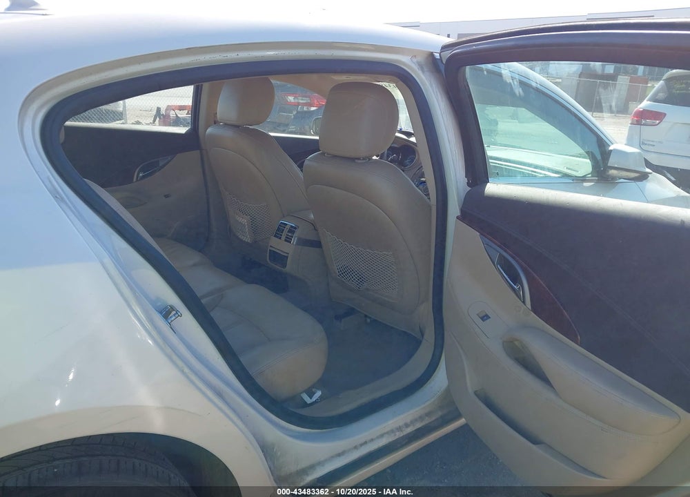 2013 BUICK LACROSSE LEATHER GROUP VIN: 1G4GC5E35DF323190