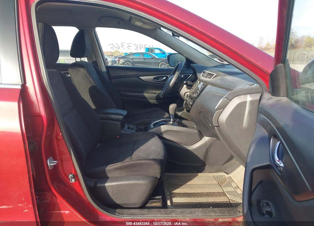 2016 NISSAN ROGUE S VIN: JN8AT2MV1GW138512