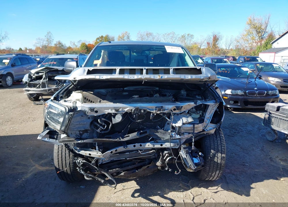 2018 TOYOTA TUNDRA SR5 5.7L V8 VIN: 5TFUW5F16JX770998