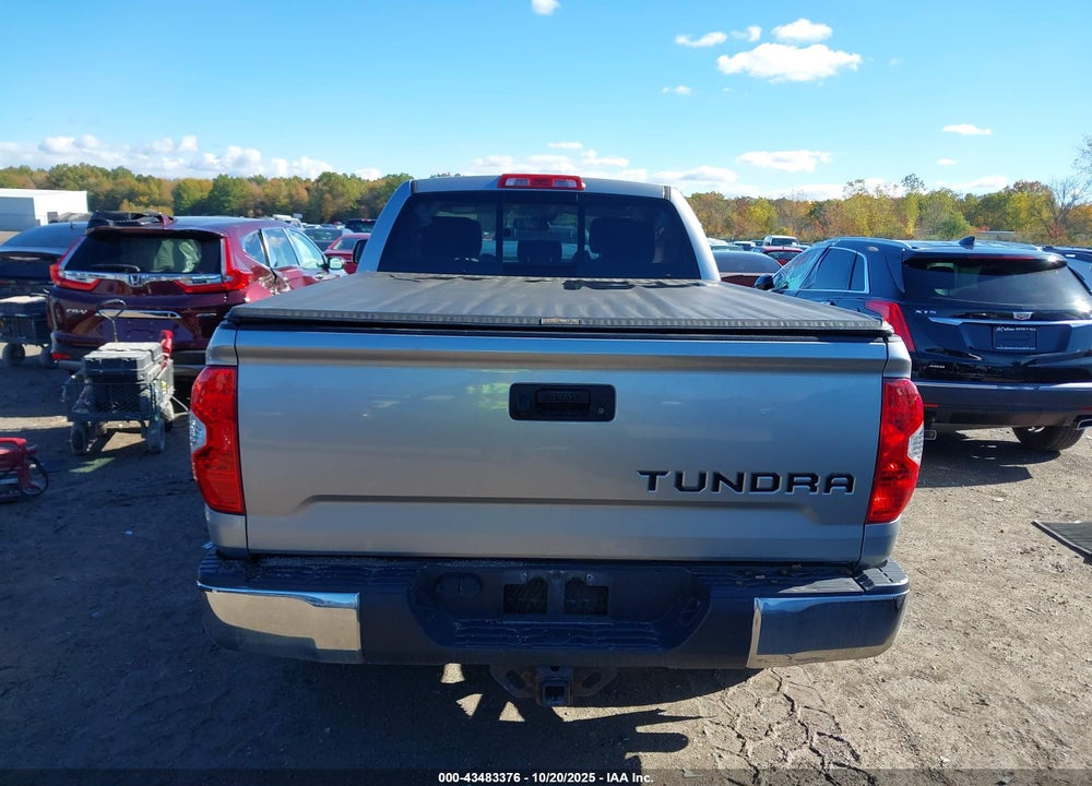 2018 TOYOTA TUNDRA SR5 5.7L V8 VIN: 5TFUW5F16JX770998