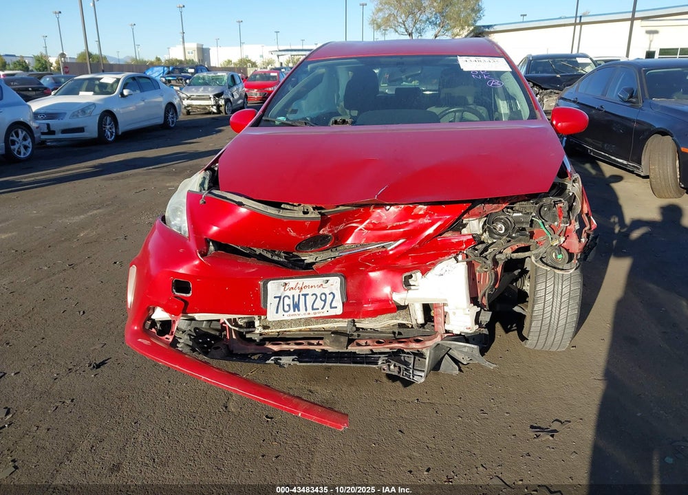 2014 TOYOTA PRIUS V THREE VIN: JTDZN3EU2EJ008379