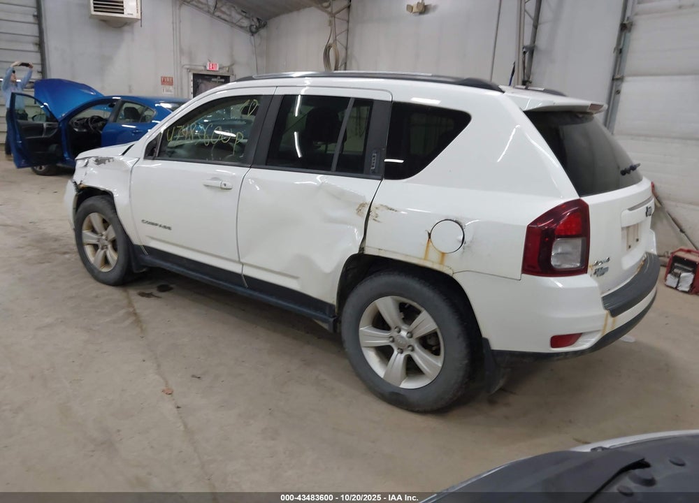 2014 JEEP COMPASS LATITUDE VIN: 1C4NJDEB5ED641701