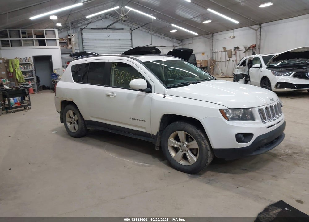 2014 JEEP COMPASS LATITUDE VIN: 1C4NJDEB5ED641701