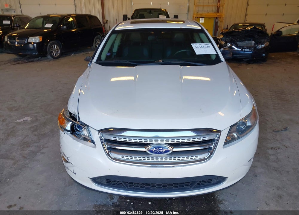 2011 FORD TAURUS VIN: 1FAHP2KT1BG186780