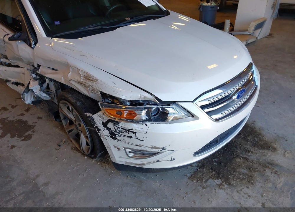 2011 FORD TAURUS VIN: 1FAHP2KT1BG186780