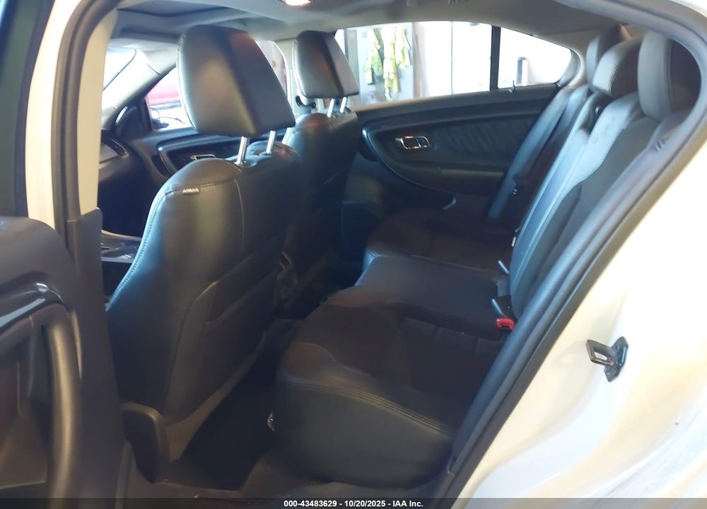 2011 FORD TAURUS VIN: 1FAHP2KT1BG186780