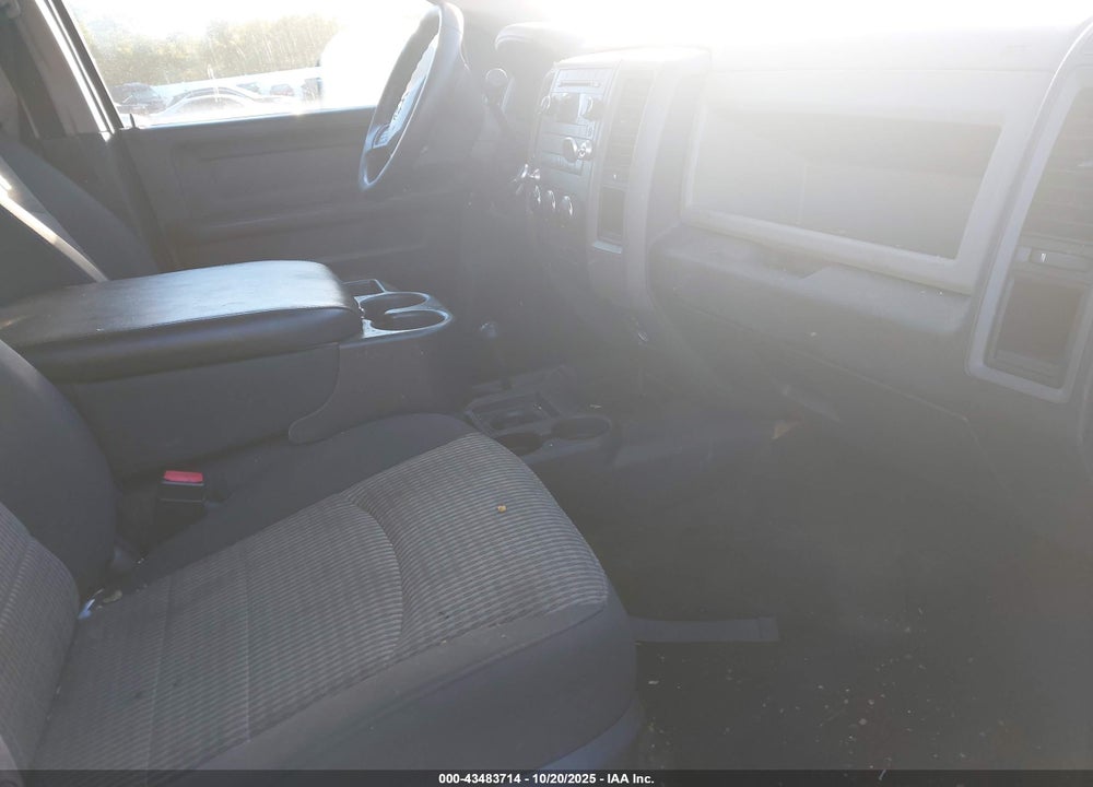 2012 RAM 2500 ST VIN: 3C6UD5HL5CG335568