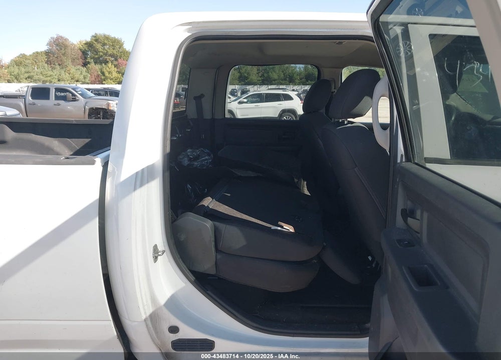 2012 RAM 2500 ST VIN: 3C6UD5HL5CG335568