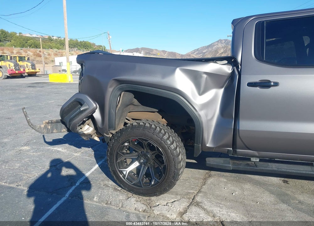 2022 GMC SIERRA 1500 LIMITED 4WD SHORT BOX SLT VIN: 3GTU9DEL1NG104081