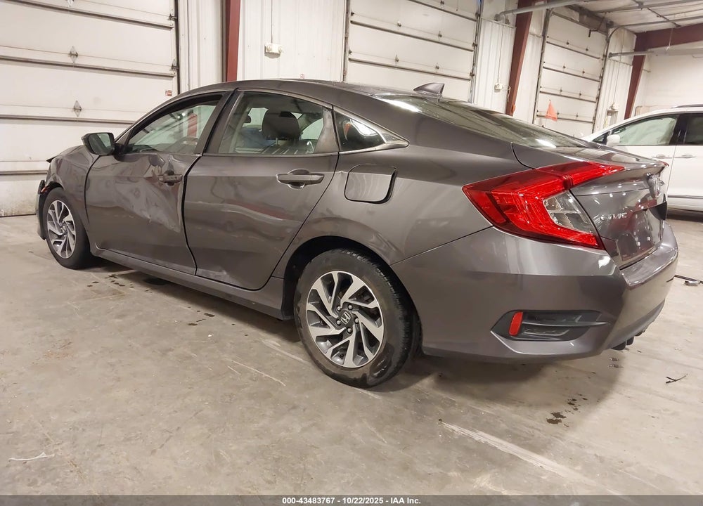 2017 HONDA CIVIC EX VIN: 19XFC2F70HE015036