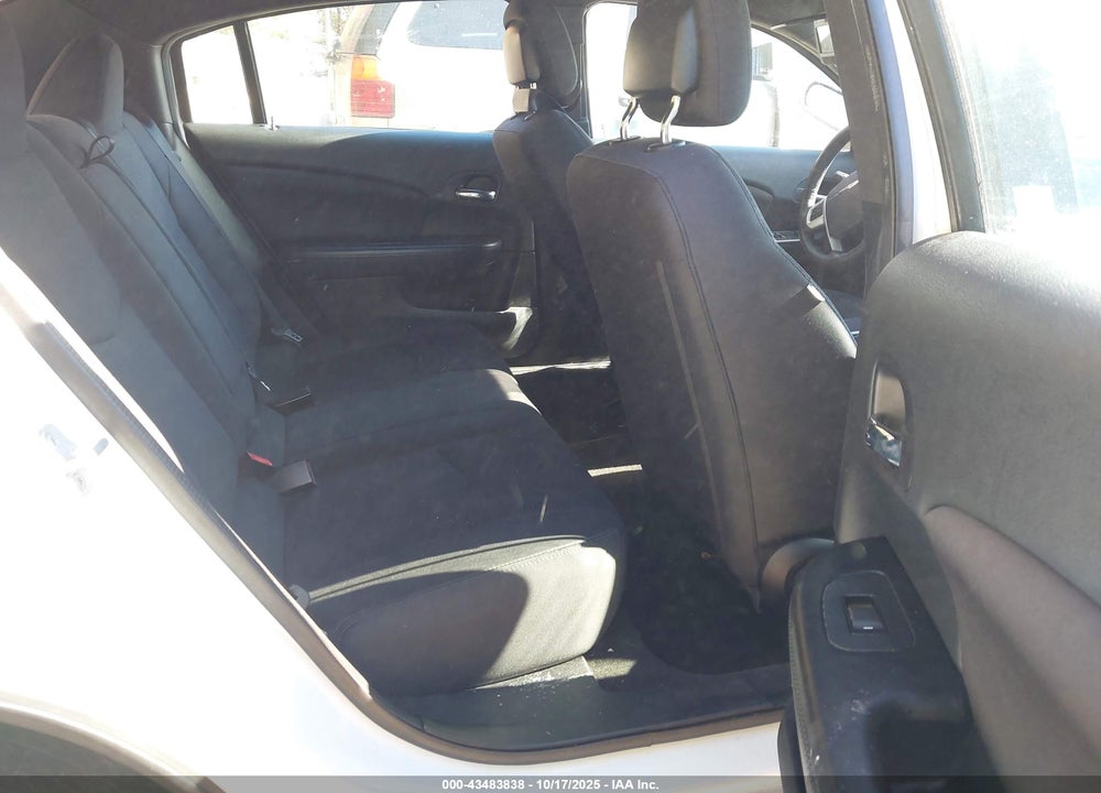 2013 CHRYSLER 200 TOURING VIN: 1C3CCBBB4DN764722