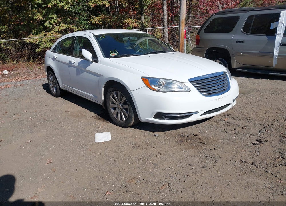 2013 CHRYSLER 200 TOURING VIN: 1C3CCBBB4DN764722