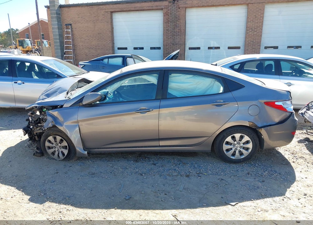 2017 HYUNDAI ACCENT SE VIN: KMHCT4AE7HU368276