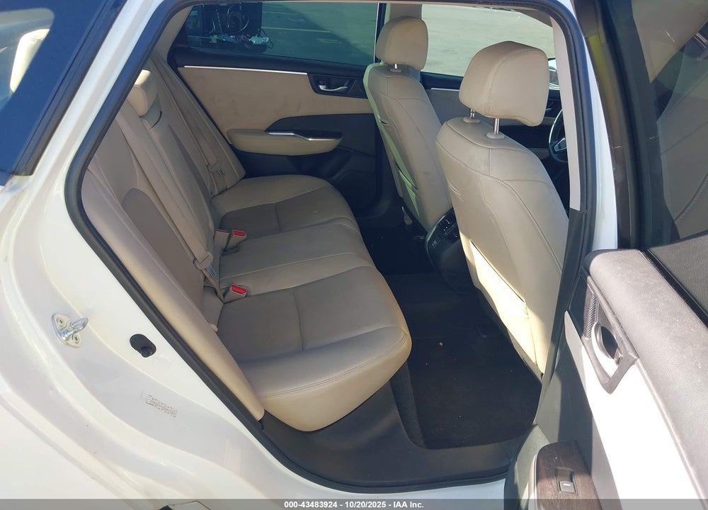 2019 HONDA CLARITY PLUG-IN HYBRID TOURING VIN: JHMZC5F32KC001468