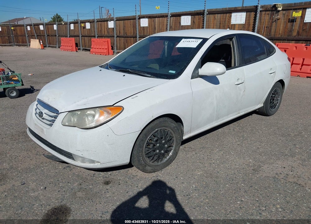 2010 HYUNDAI ELANTRA VIN: KMHDU4AD1AU851440