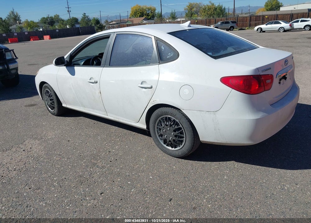 2010 HYUNDAI ELANTRA VIN: KMHDU4AD1AU851440