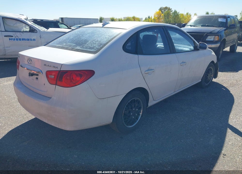 2010 HYUNDAI ELANTRA VIN: KMHDU4AD1AU851440