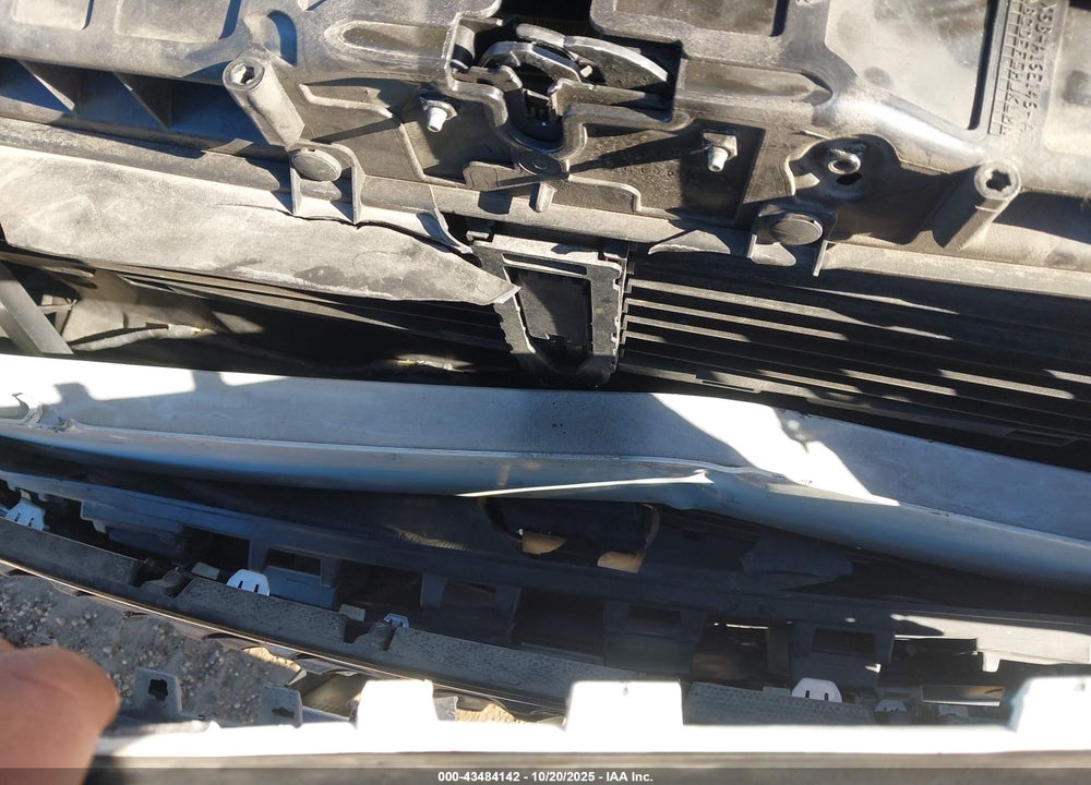 2020 FORD ESCAPE TITANIUM VIN: 1FMCU9J98LUA38748
