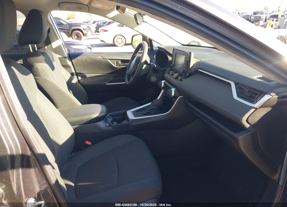 2020 TOYOTA RAV4 LE VIN: 2T3H1RFV7LC051360