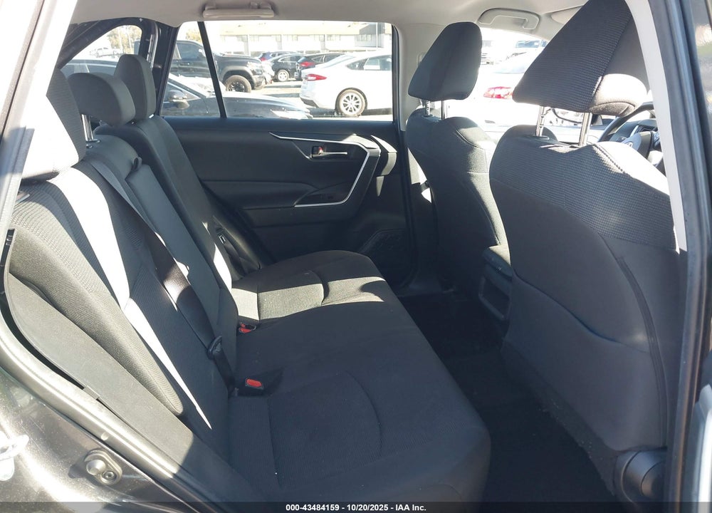 2020 TOYOTA RAV4 LE VIN: 2T3H1RFV7LC051360