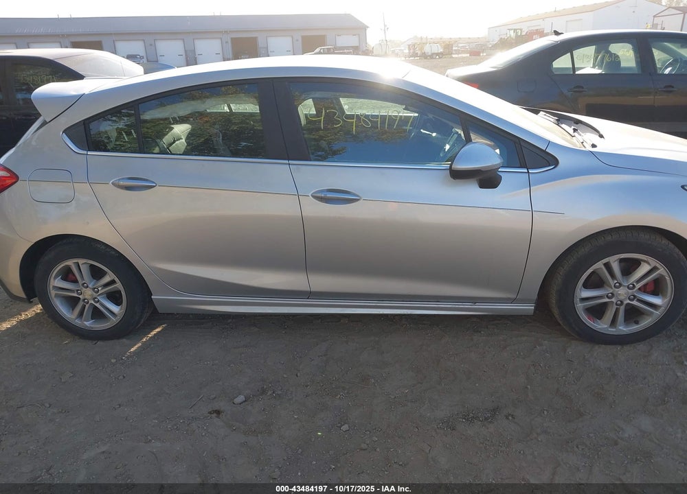 2017 CHEVROLET CRUZE VIN: 3G1BE6SM4HS583585